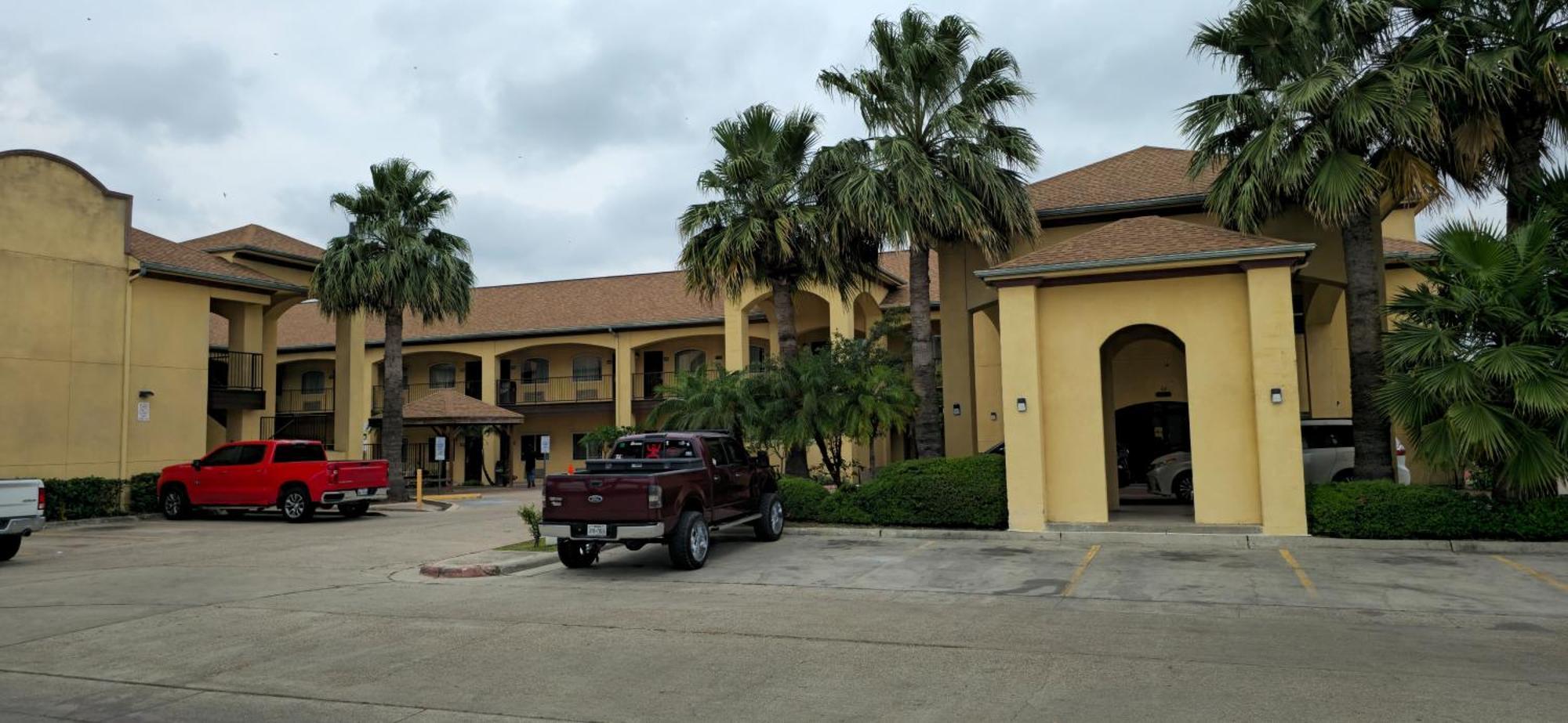 Texas Inn And Suites Rgv Edinburg Exterior foto